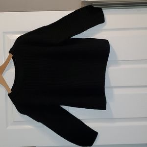 NWOT. Polo Ralph Lauren semi- cropped knit sweater. Deep black color size small.